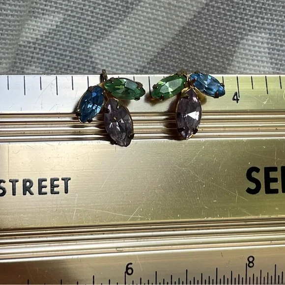 Vintage Multicolor Gemstone Earrings - Picture 6 of 9